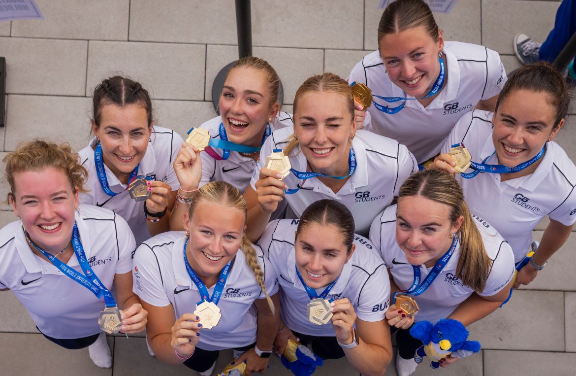 2025 08 FISU W8a Credit Sophia